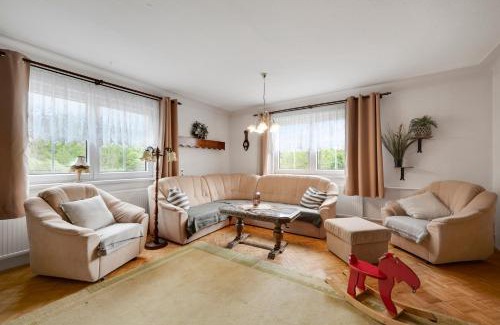 Baerenstein House | Guesthouse Niederschlag - BBQ, Sauna & Fun