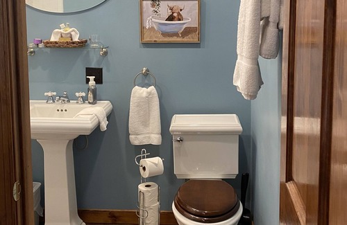 Portage Cabin | Guesthouse on horse farm adjacent to Letchworth State Park