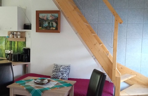 Tassdorf House | Guesthouse Rand Berlin - Nussbaum for 3 adults or 2 adults + 2 children up to 12 years.