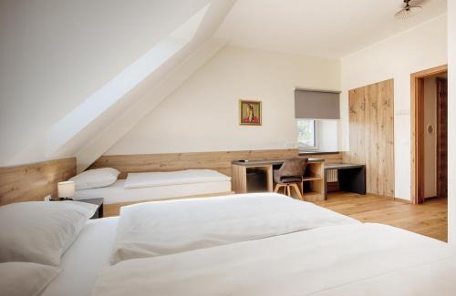 Vrhnika House | Guesthouse Turšič