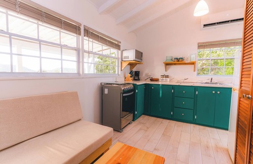 Marigot Bay Cottage | Guesthouse with amazing views!