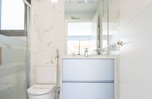 Masnou Apartment | GuestReady - April Rose Pool Apartments 2.1