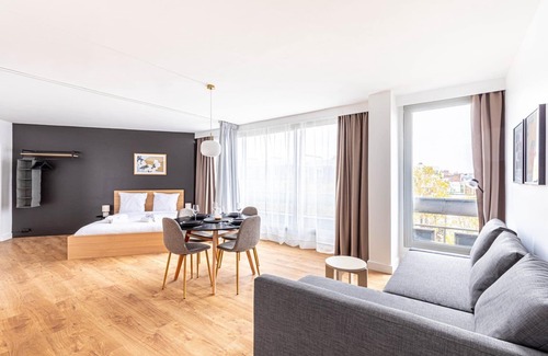 14th Arrondissement Apartment | GuestReady - Black pearl close to the metro