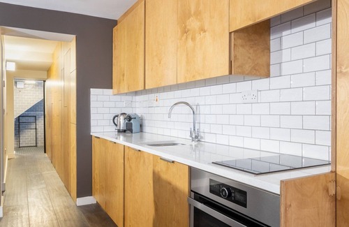 Grand Canal Dock Apartment | GuestReady - Cosy retreat in Dublin