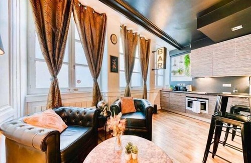 1st Arrondissement Apartment | GuestReady - L'intime -Balneo Hyper Centre