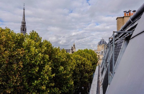 Notre Dame Apartment | GuestReady - Luxury Stay on the Ile de la Cité