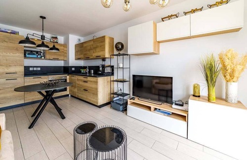 Chanot - Stade Velodrome Apartment | GuestReady - Modern comfort near Orange Vélodrome