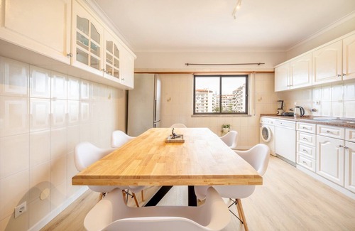 Parede Apartment | GuestReady - One peaceful stay in Parede