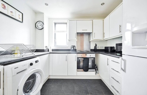 Whittington Apartment | GuestReady - Peaceful retreat in Edgware