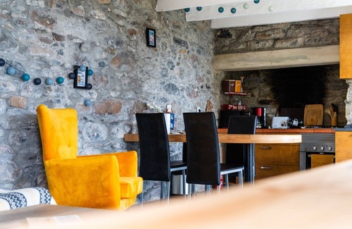 Porto da Cruz House | GuestReady – Rustic Charm in Peaceful Madeira