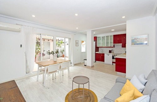 El Botanic Apartment | GuestReady - Spacious flat in Valencia Centre