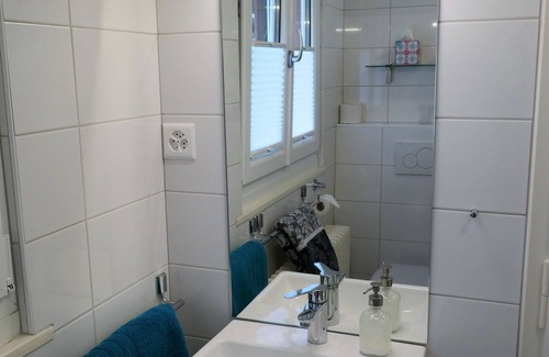 Bellerive Bed & Breakfast | Guestroom & Outdoor Swim-Spa