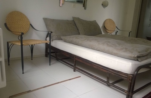 Bellerive Bed & Breakfast | Guestroom & Outdoor Swim-Spa