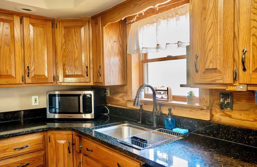 Mount Saint Francis Cabin | Guests RAVE: Secluded, clean, and endless amenities!