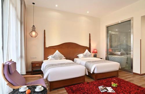 Qixing Hotel | Guilin Crystal Crescent Moon Hotel