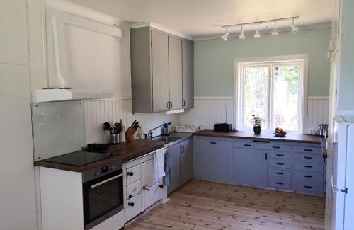Lakene House | Gula huset, Lakene Ostgård
