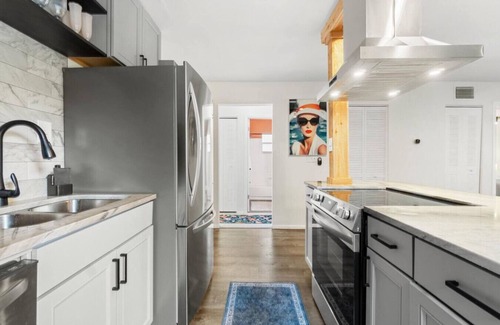 Gulfport House | Gulfport Bungalow Near Downtown