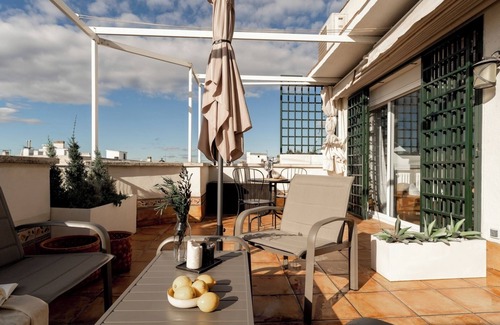 Castellana Apartment | Gultepe - 3 bedrooms and terrace in Castellana
