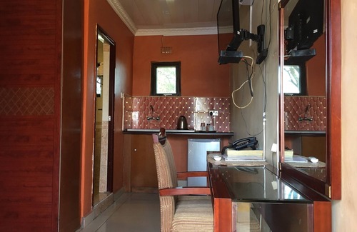 Gumare Cabin | Gumare Executive Lodge
