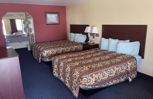 Gun Barrel City Hotel | Gun Barrel Executive Inn