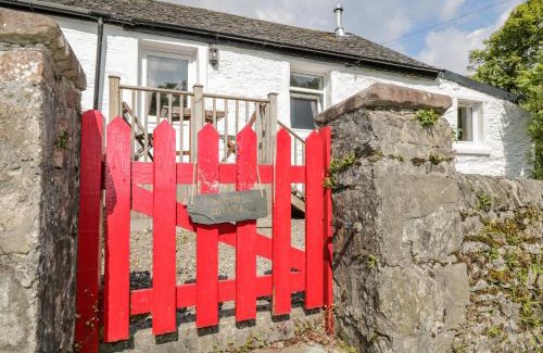 Tighnabruaich House | Gun Powder Cottage