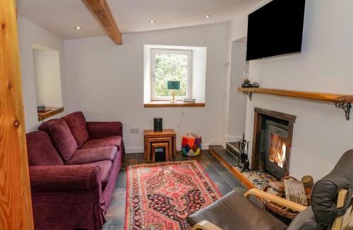 Tighnabruaich House | Gun Powder Cottage