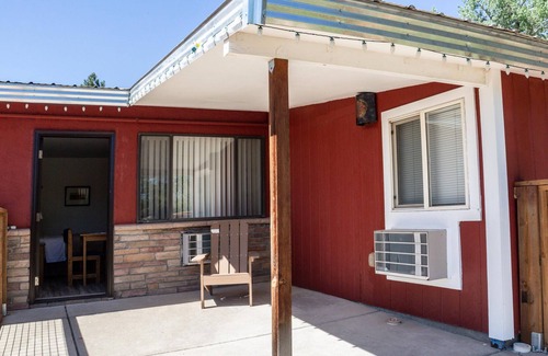 Delta Apartment | Gunnison River View! Relax and Experience True Nature Right Outside Your Door