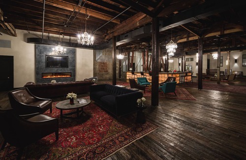 Florence Hotel | GunRunner Boutique Hotel