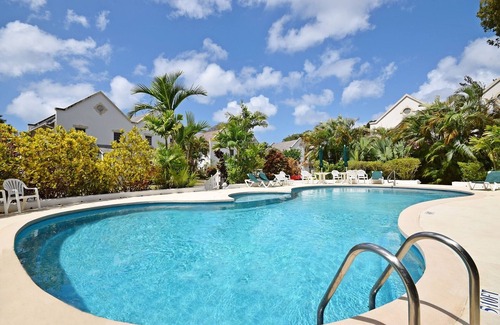 Bridgetown House | Gunsite 28 by Bluescape