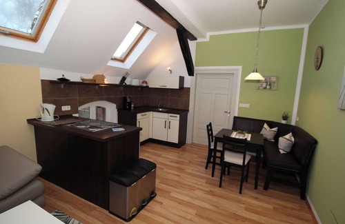 Altkalen Apartment | Gutshof Kämmerich - Apartment "Dachshöhle"