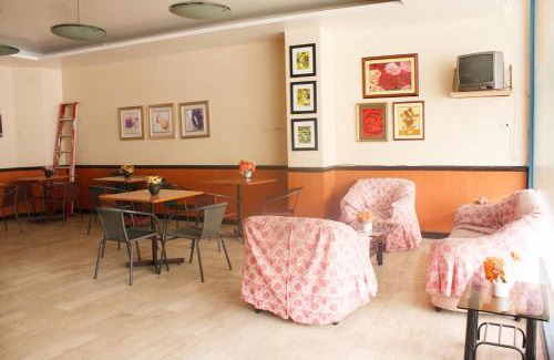 Baybay City Hotel | GV Hotel - Baybay