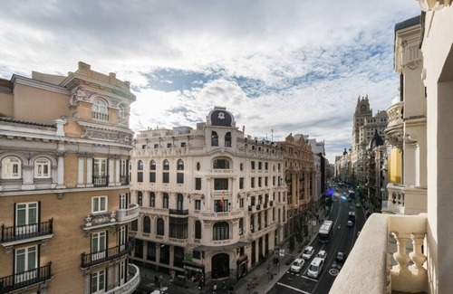 Centro Apartment | GV5, 7 ROOMS/7 BATH APARTMENT ON GRAN VIA STREET