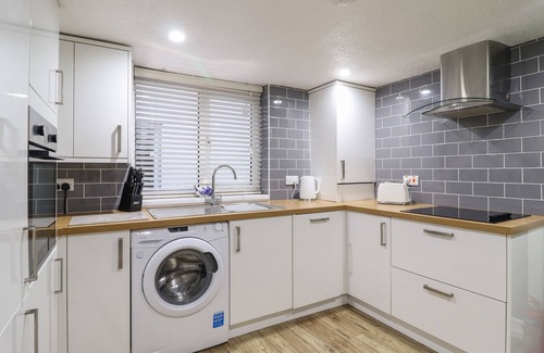 Beaumaris Cottage | GWEL Y MÔR, pet friendly, character holiday cottage in Beaumaris