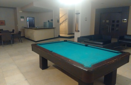 Simon Bolivar Apartment | Gye Airport Suite With 24 Hr Staff + Transfers