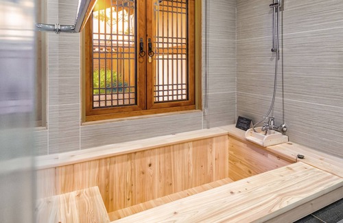 Yeonsu-gu Hotel | Gyeongwonjae Ambassador Incheon - Associated with Accor