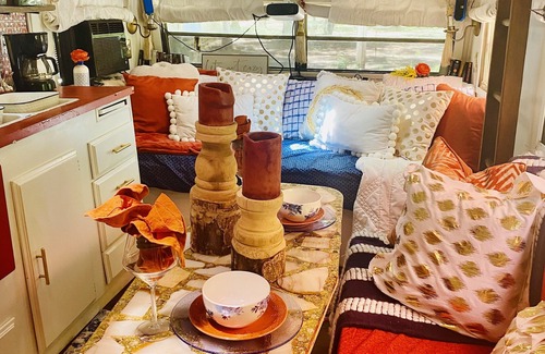 Hopkins RV Rental | Gypsy camper