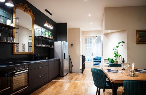 Saint Nicolas - Charles III - Ville vieille - Trois Maisons - Leopold Apartment | Hédoné Suite de luxe et Spa privatif