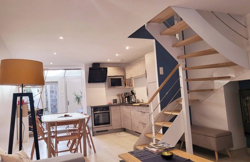 Gatteville-le-Phare House | Héméra: House in the heart of Barfleur