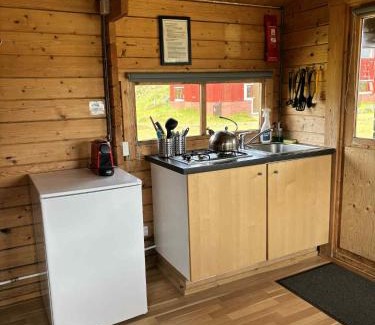 Kirkjubaejarklaustur Cabin | Hólaskjól Highland Center