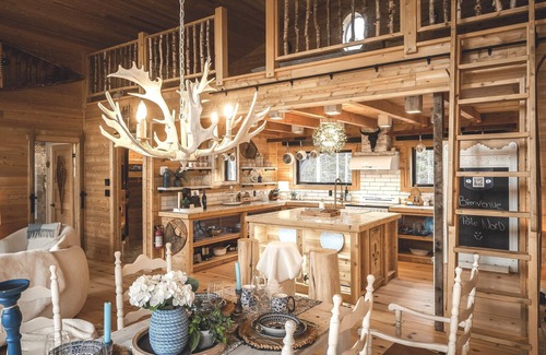 La Malbaie House | Hôtel à la maison - Villa le Pôle Nord