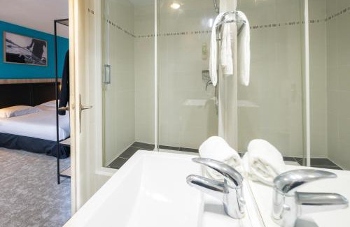 Ferney-Voltaire Hotel | Hôtel de France - Le Patriarche