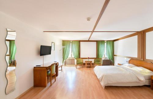 Couvet Hotel | Hôtel de l'Aigle