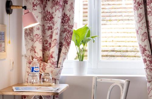 Lion-sur-Mer Hotel | Hôtel de Lion sur Mer