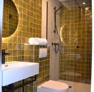 Venasque Hotel | Hôtel La Garrigue & Bar Le Perchoir