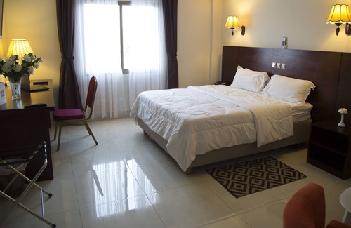 Korhogo Hotel | Hôtel La Rose Blanche Abidjan