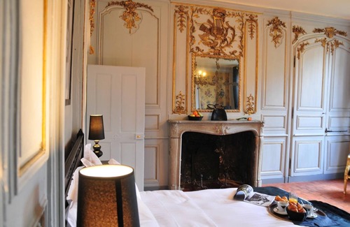 Vezelay Hotel | Hôtel Les Glycines