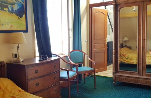 Chateau-la-Valliere Hotel | Hôtel Louise de la Vallière