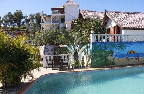 Ambositra Hotel | Hôtel-Restaurant La Piscine Escapade Ambositra