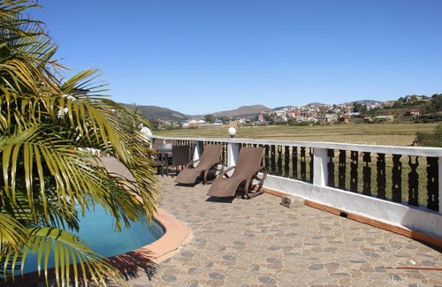Ambositra Hotel | Hôtel-Restaurant La Piscine Escapade Ambositra