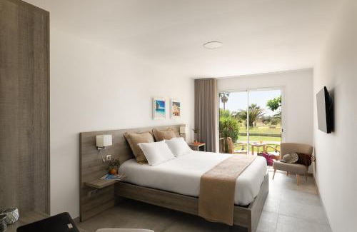 Residences du Golfe de Lava Hotel | Hôtel-Restaurant Marina Di Lava - Grand Ajaccio